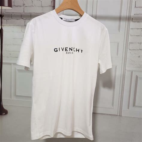 givenchy t shirt gumtree|Givenchy graphic crewneck t shirt.